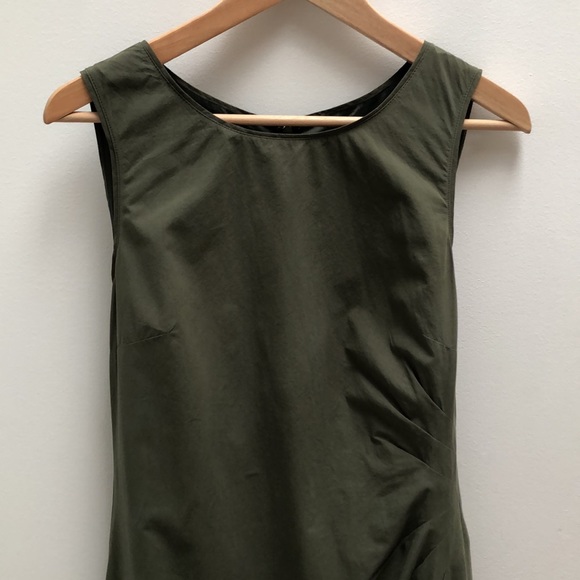 Banana Republic - shift dress with side pleat detail. - fern green - siz… - Picture 2 of 8